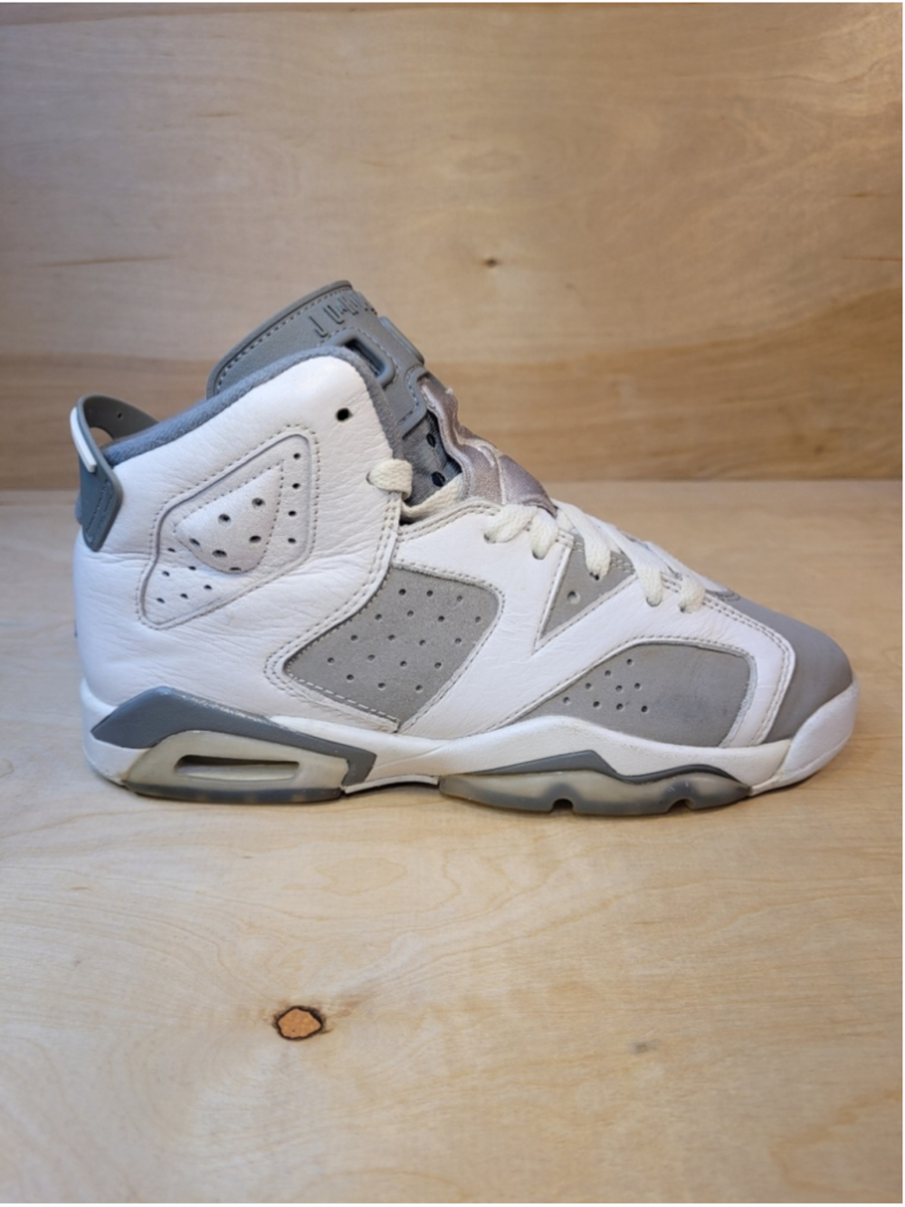 Nike Air Jordan 6 Retro "Cool Grey" White Leather Size 4.5 Youth Sneakers